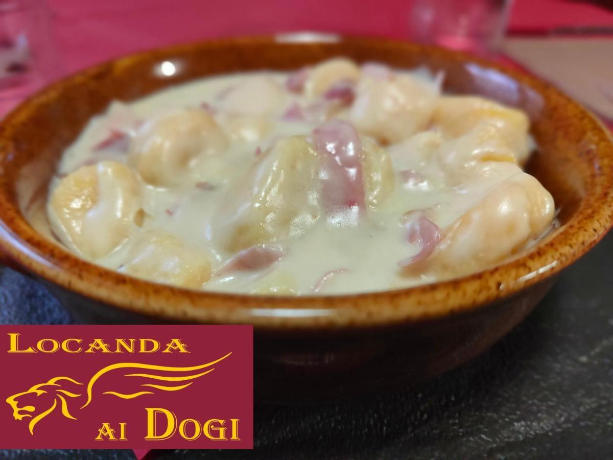 Locanda Ai Dogi Пьеве-ди-Кадоре Экстерьер фото